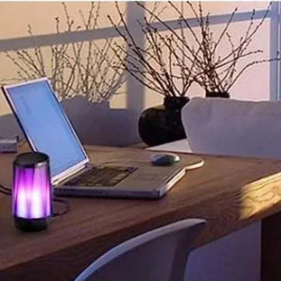 Wireless Bluetooth RGB LED Modes Button Speaker - Picture 1 of 12